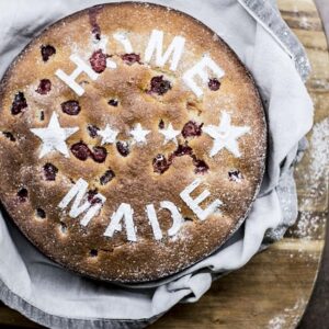 Bag sjovt: Sådan forvandler du din kage til et kunstværk